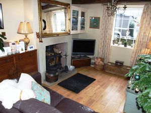 Living Room - click for photo gallery